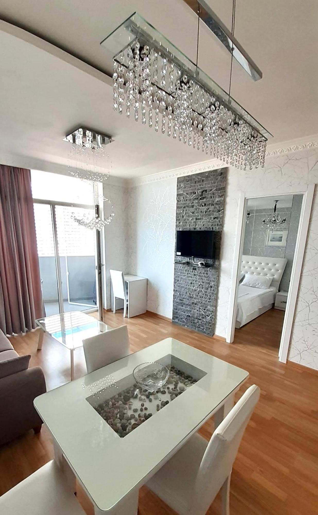 Tina'S Apartments With Panoramic Sea View 巴统 客房 照片