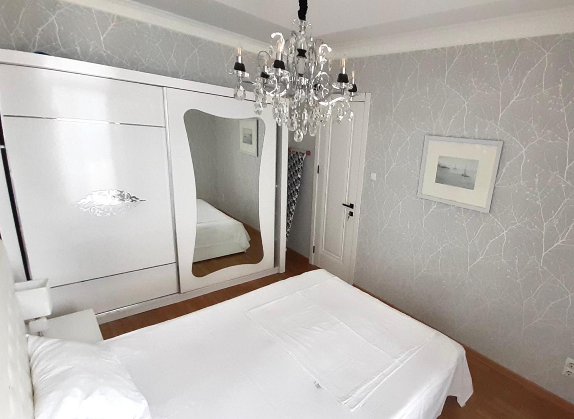 Tina'S Apartments With Panoramic Sea View 巴统 客房 照片